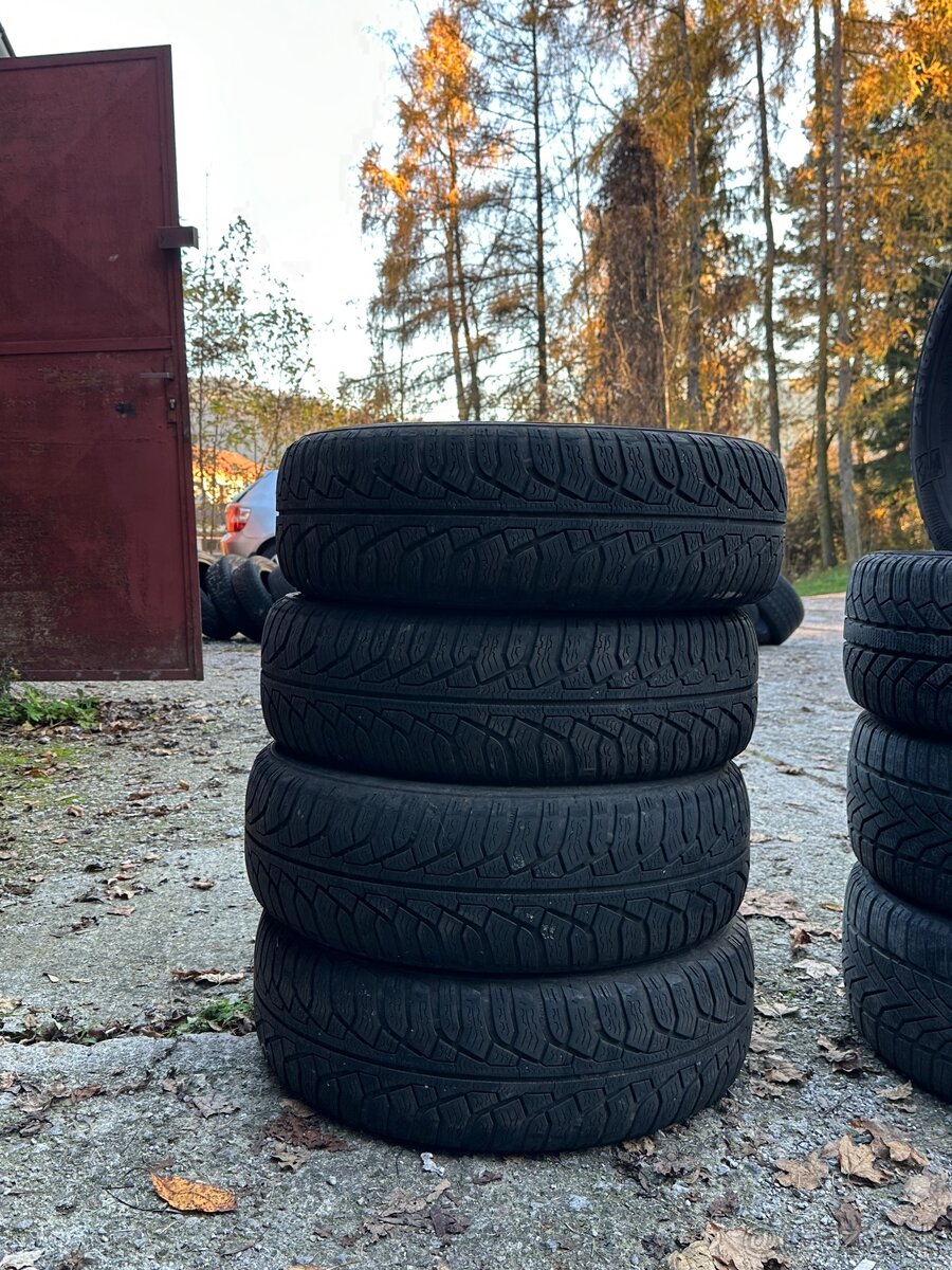 UNIROYAL 195/65/R15 ZIMNÉ