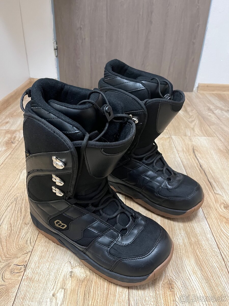 Snowboardové topánky