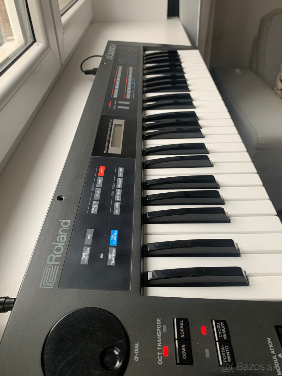 Roland alpha JUNO 1