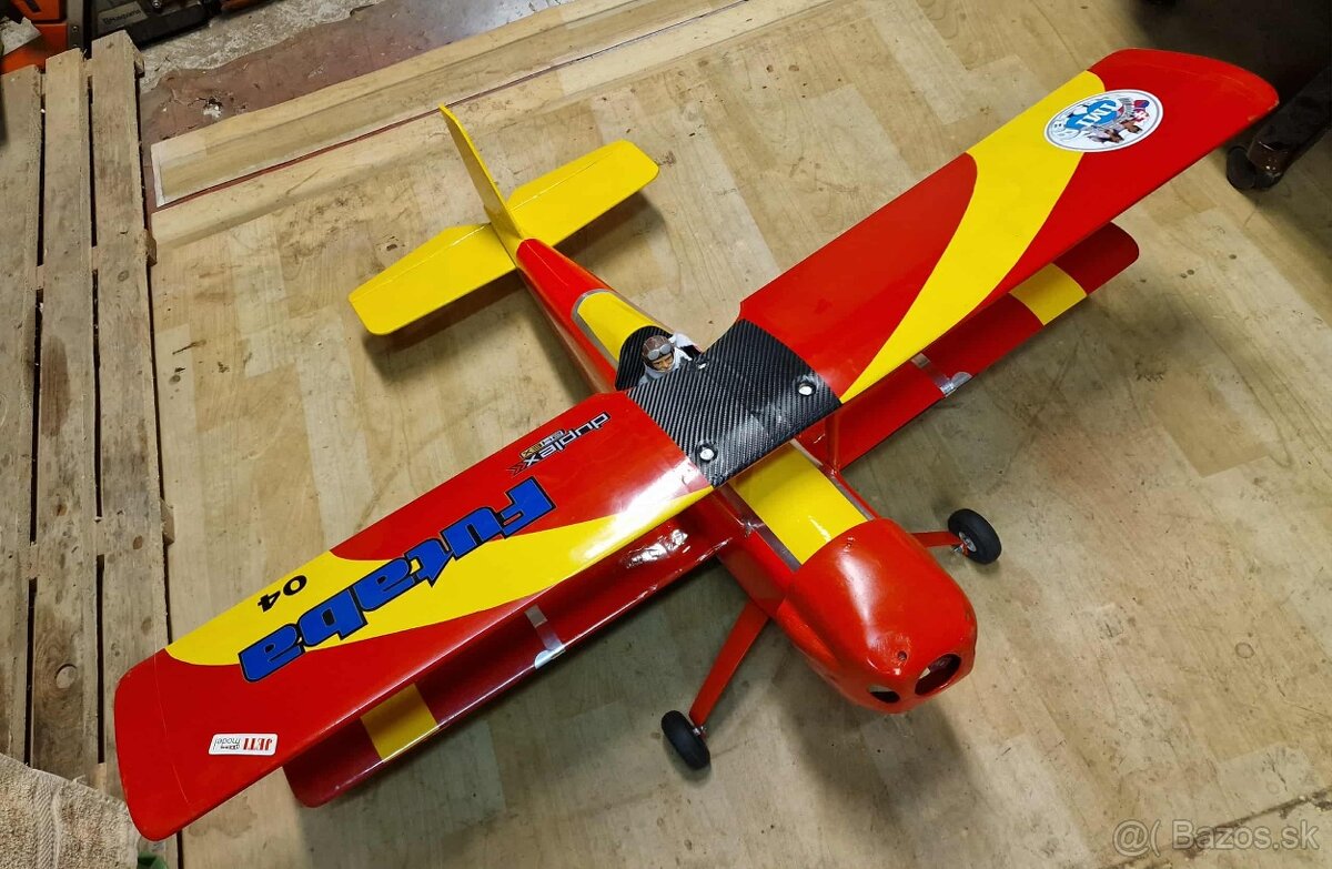 RC lietadlo, dvojplošník, Dogles