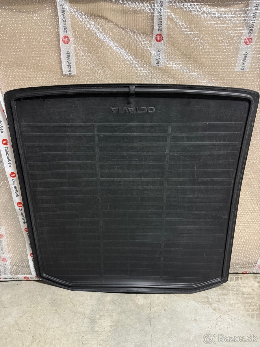 SKODA | obojstranny koberec Octavia Combi