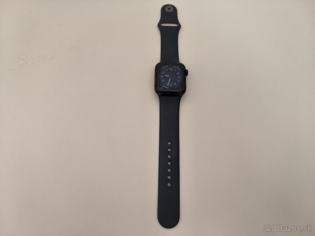 apple watch SE2022 44mm Midnight / Batéria 96%