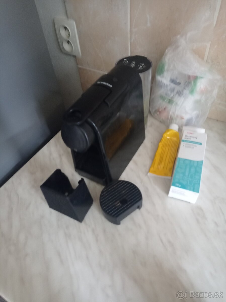Nespresso kavovar