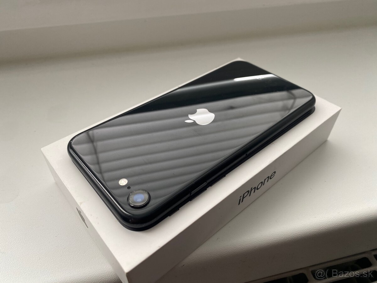 iPhone SE 2020 64Gb
