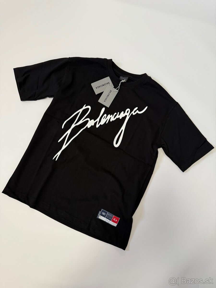 Balenciaga, čierne tričko L