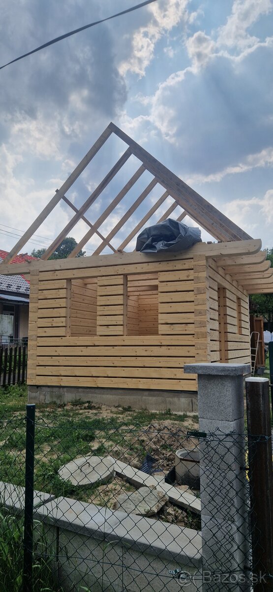 Tradičná drevenica