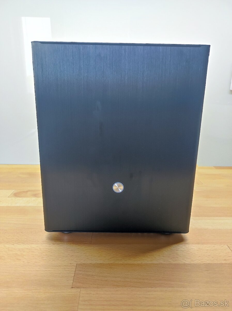 Jonsbo V4 mATX