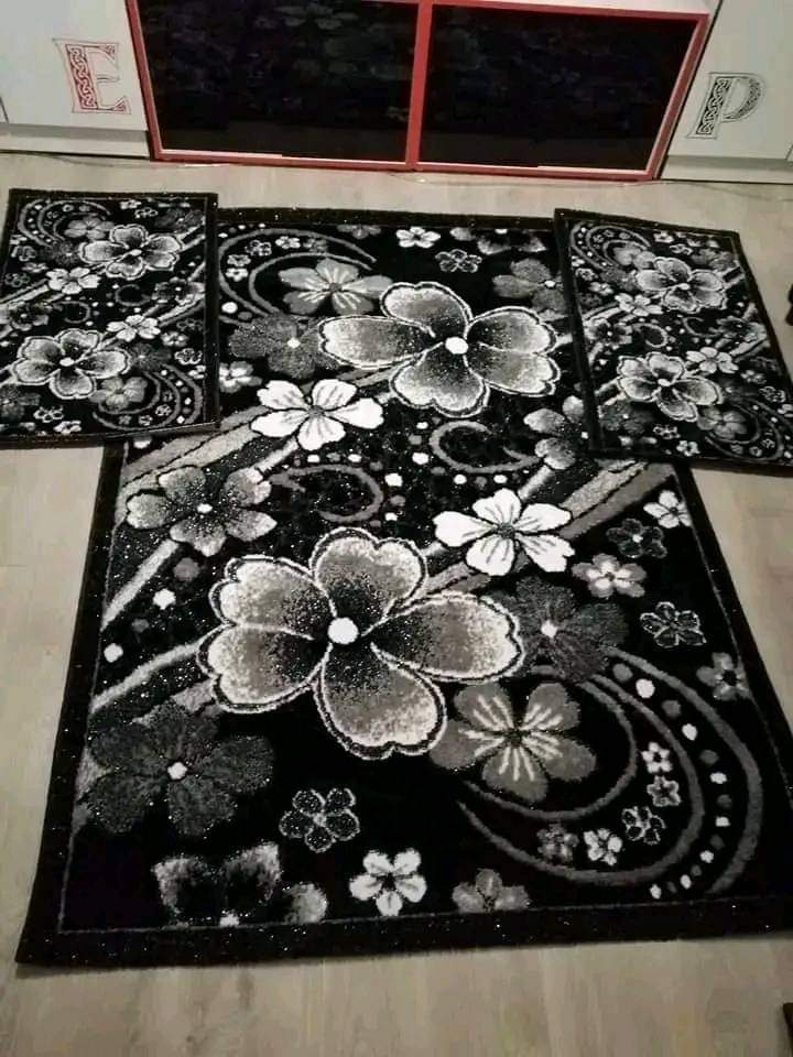 Koberce set 220/145cm +2krat pasy