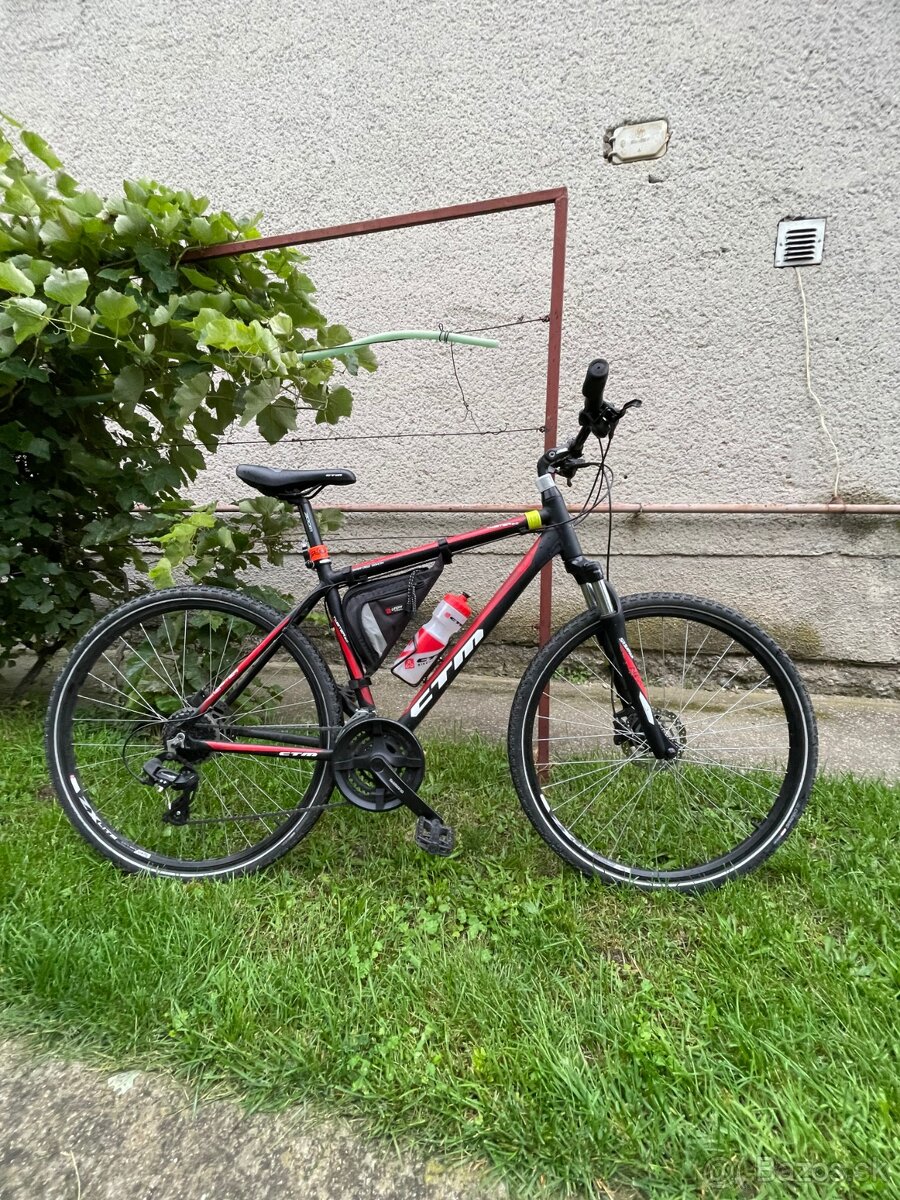 Cross bicykel CTM Twister 3