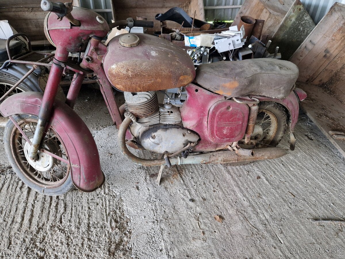 Jawa 250 353
