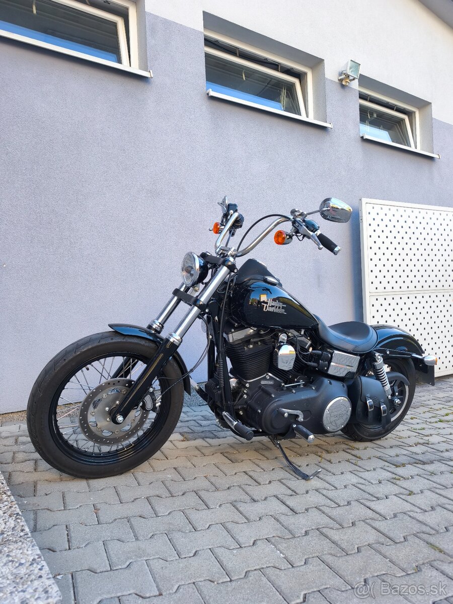 Harley Davidson Street Bob 103