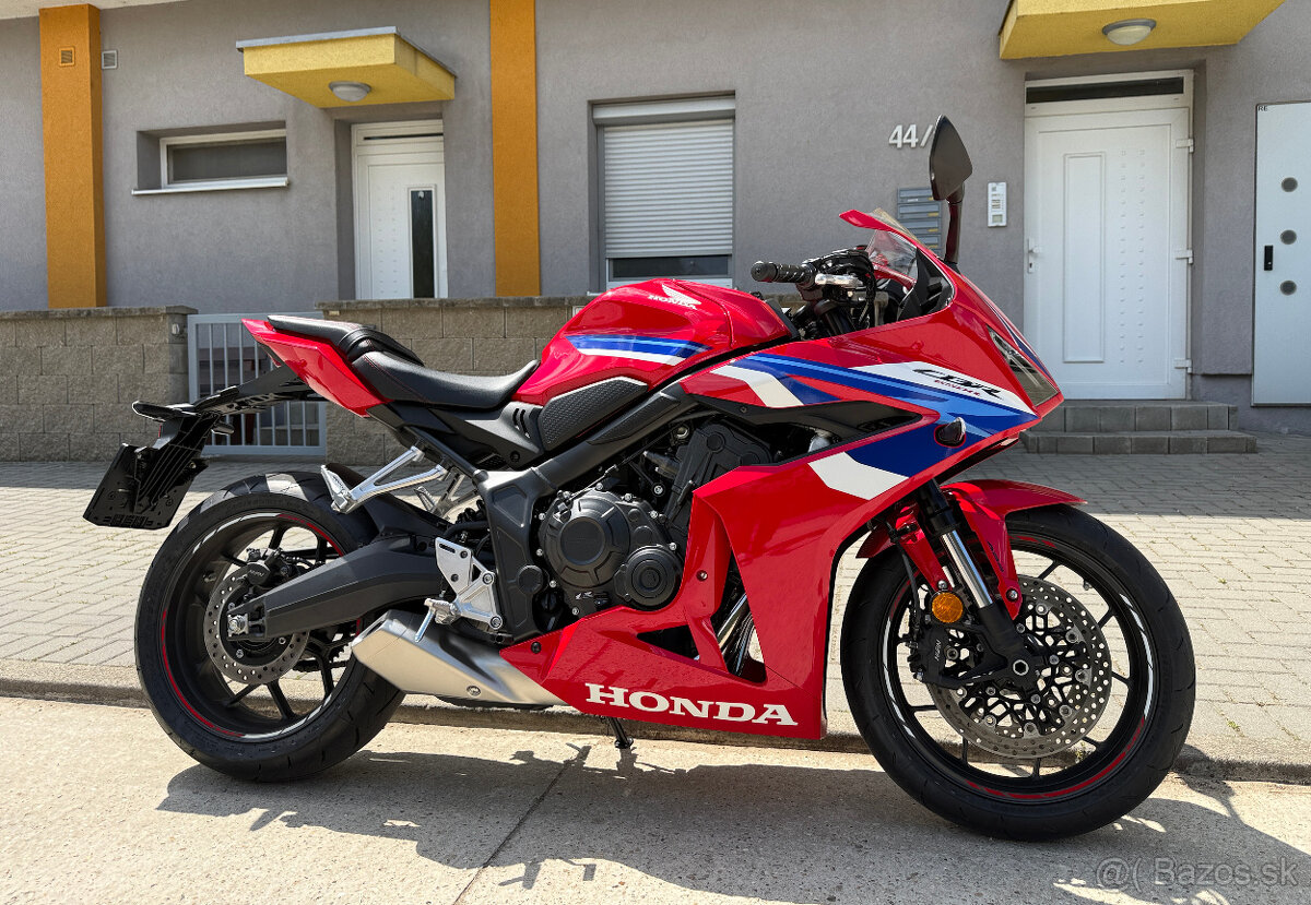 Honda CBR650R