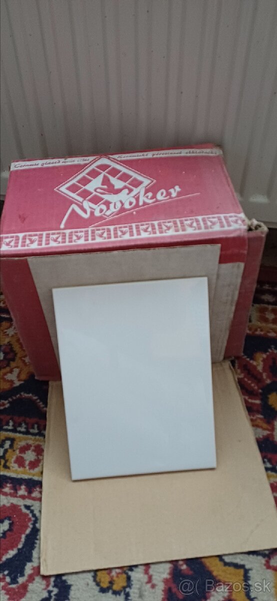 Obklad biely 20x15cm.