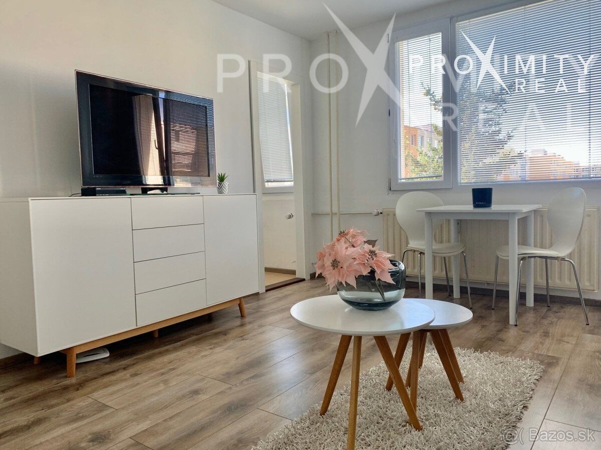 Prenájom 1-izbový byt pri Novej nemocnici, ul. Ipeľská, Koš
