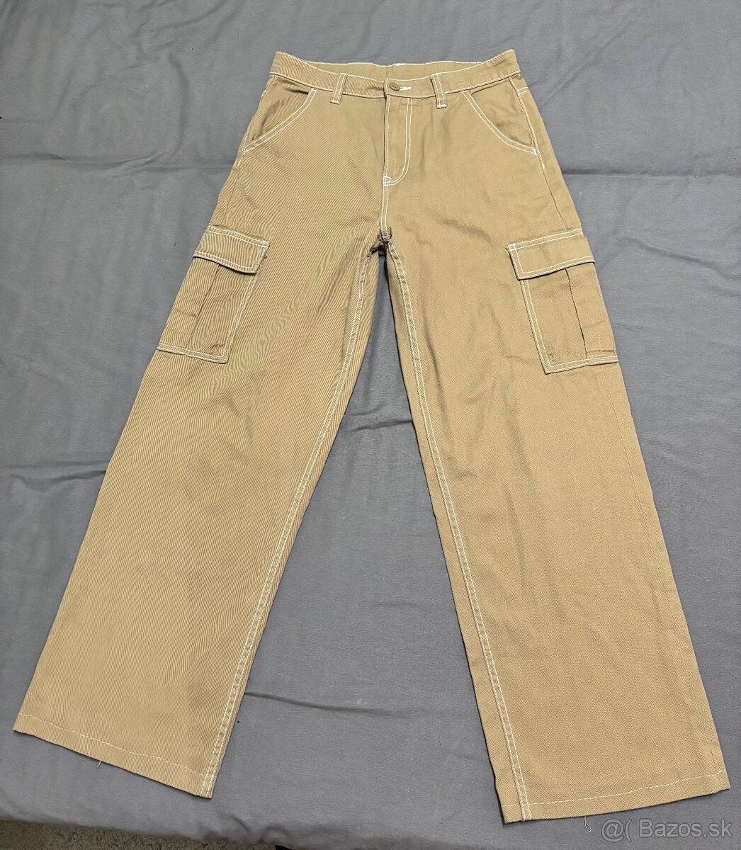 Široké rifle H&M