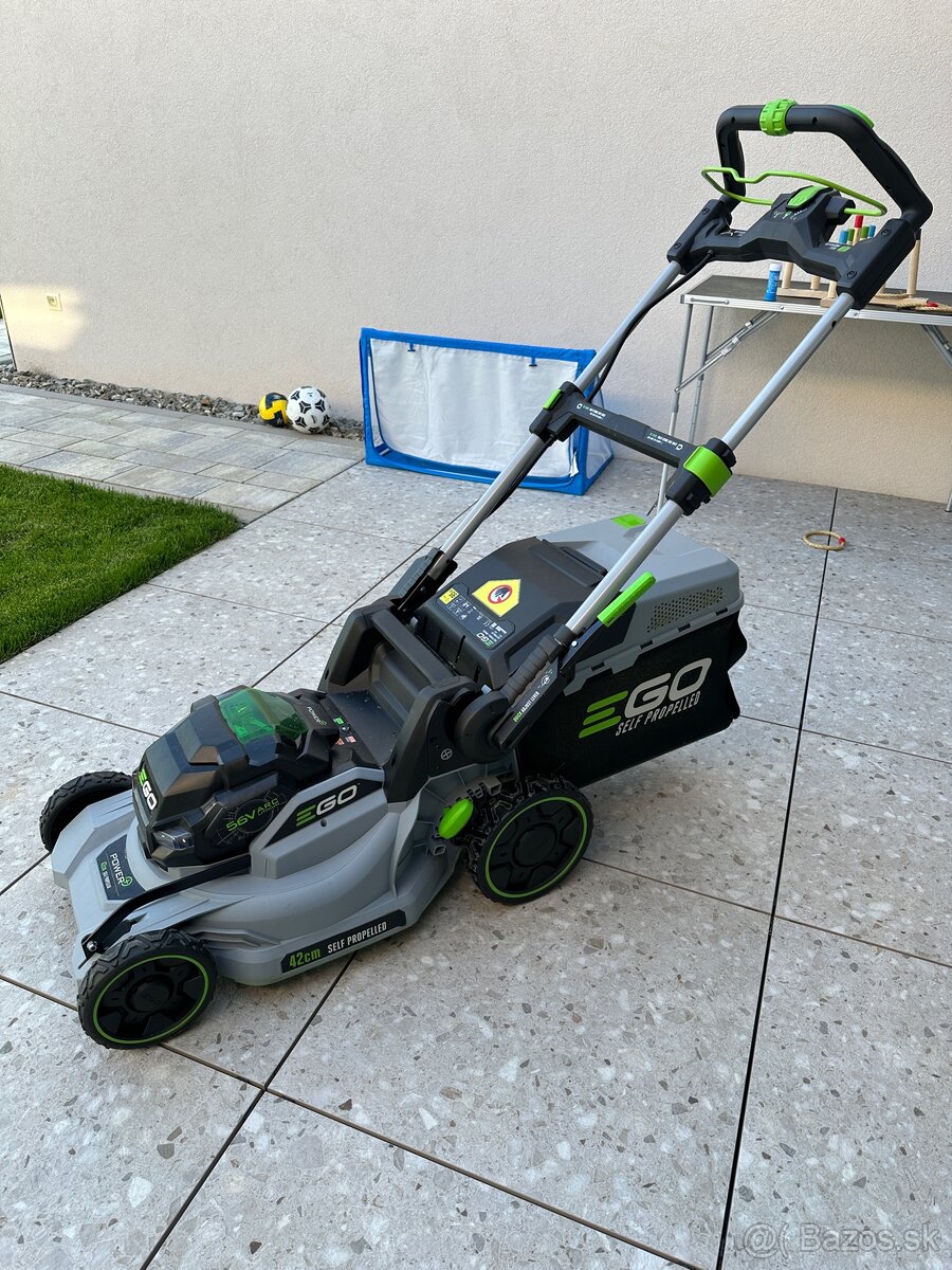 EGO POWER+ AKUMULÁTOROVÁ KOSAČKA LM1700E-SP 42 CM S POJAZDOM