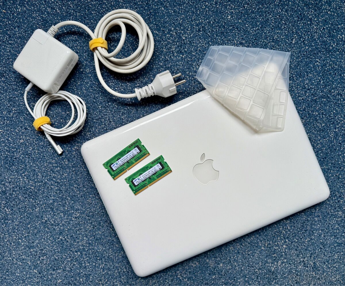 PREDÁM - apple MacBook WHITE 13 Unibody