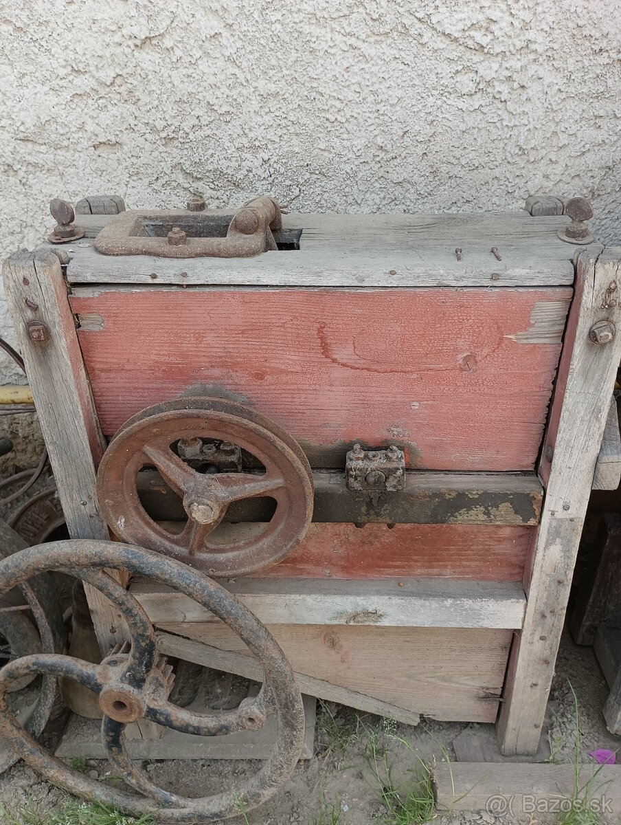 Staré gazdovské mechanizmy