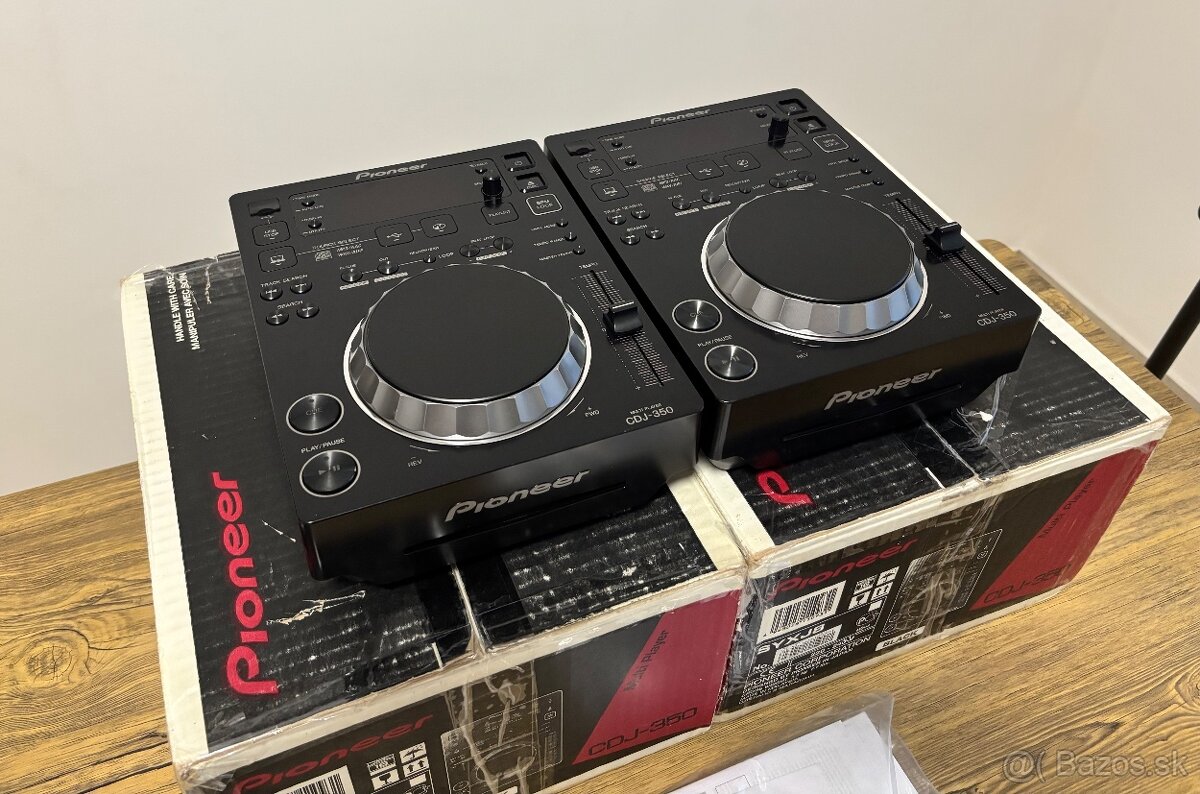 CDJ 350 Pioneer prehrávač komplet príslušenstvo