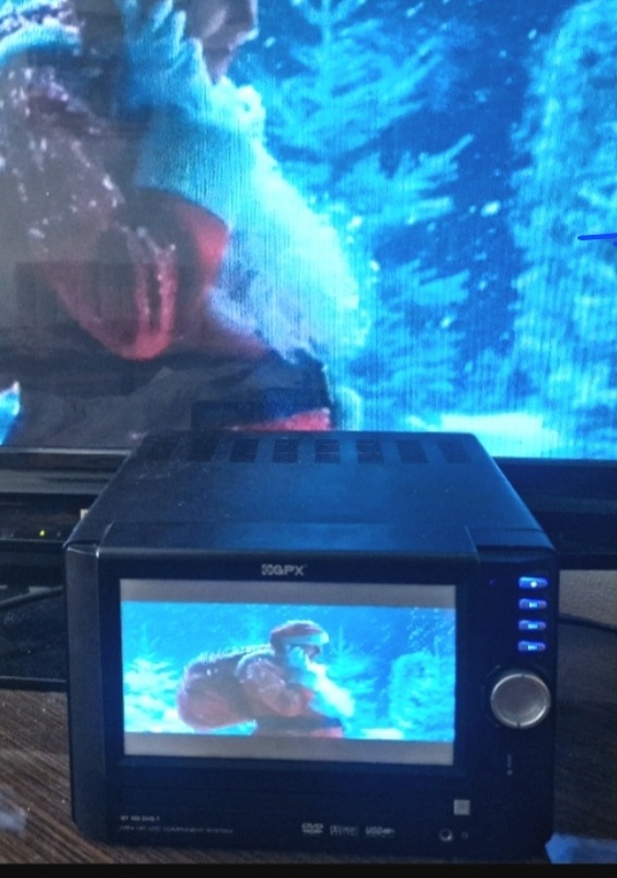 Reserve HiFi veža LCD LG GPX