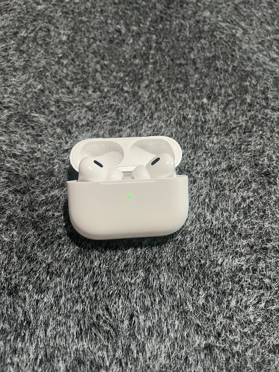Apple AirPods Pro 2 – výborný stav