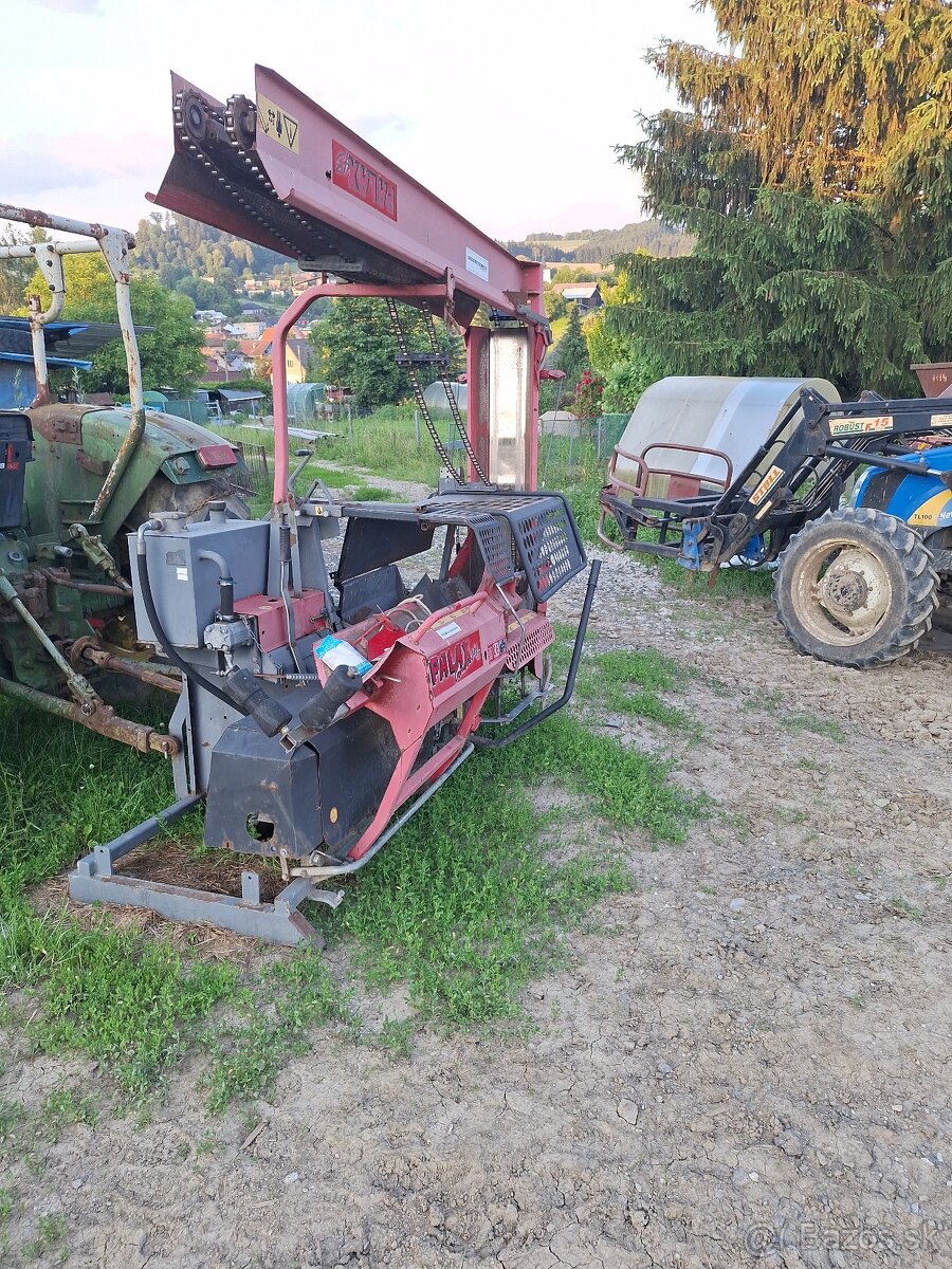 Predám štiepacii poloautomat