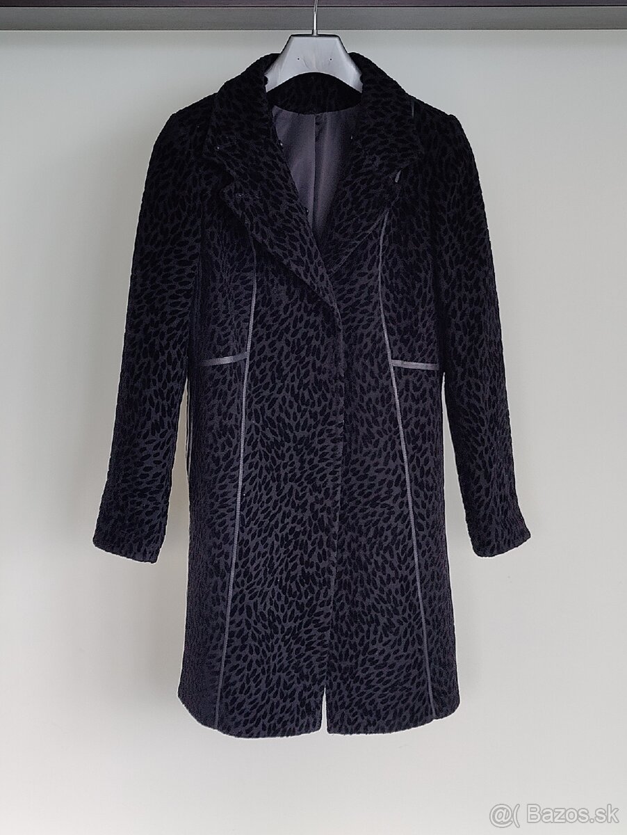 Elegantný dámsky vlnený kabát veľ. 44-46