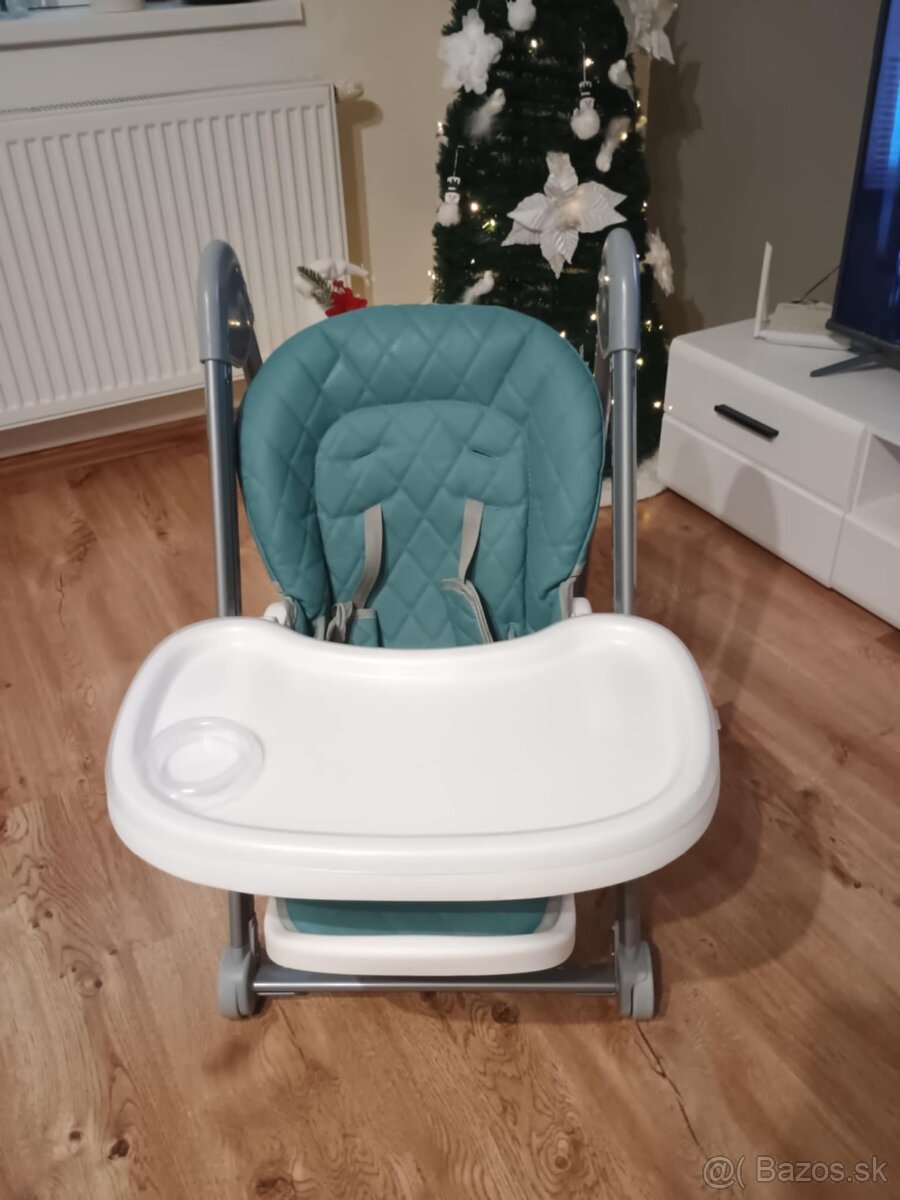 Jedálenská stolička