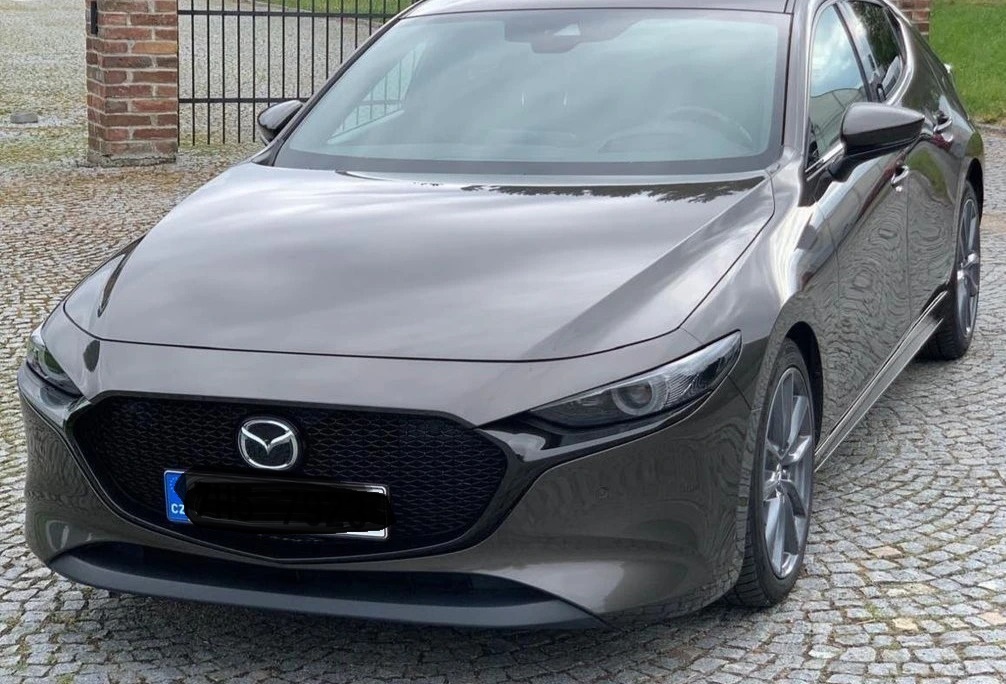Mazda 3, 2.0