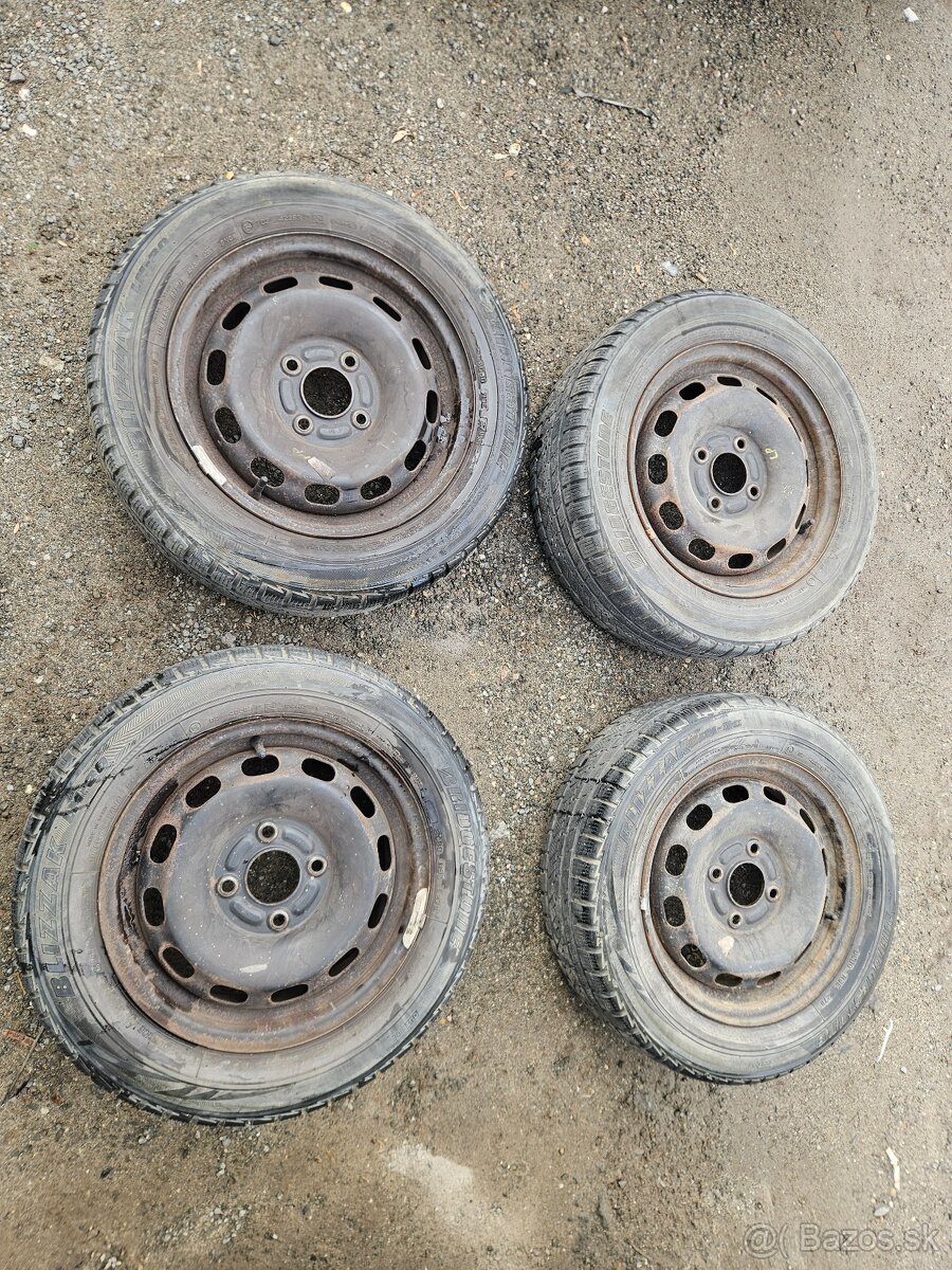 Predám kovové disky Ford R14