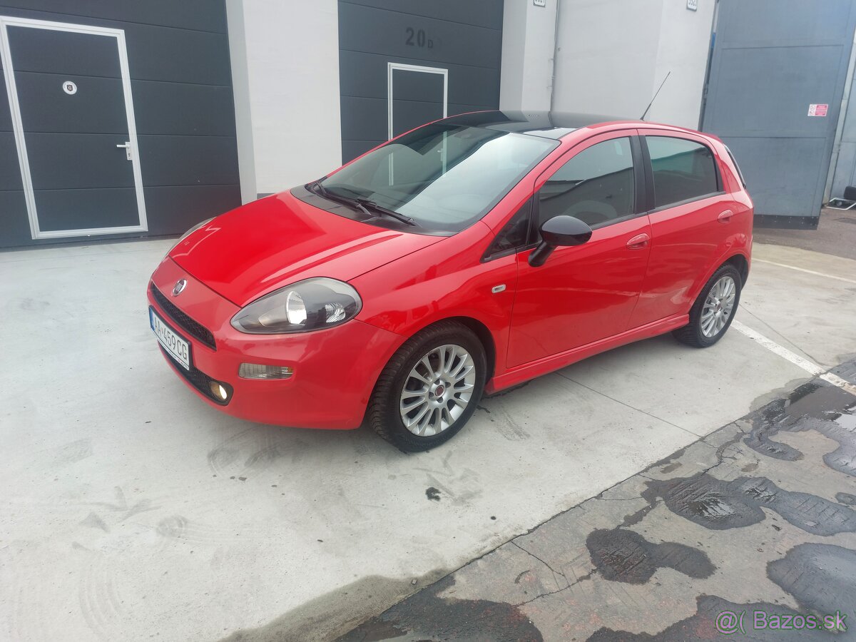 Fiat punto 900