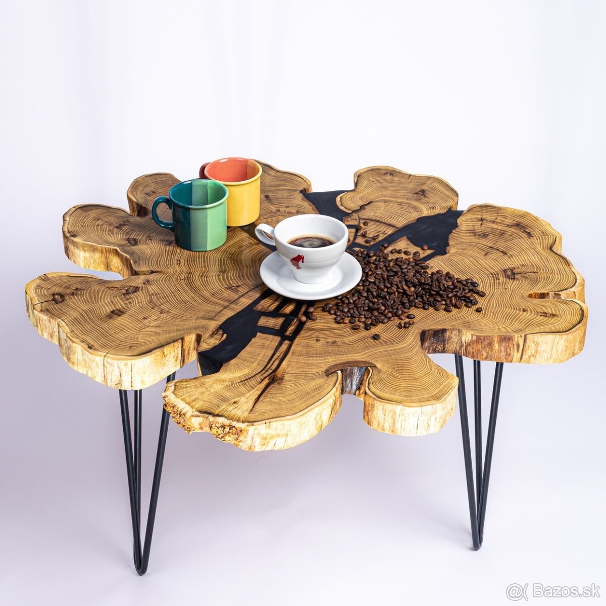 Kávový stolík