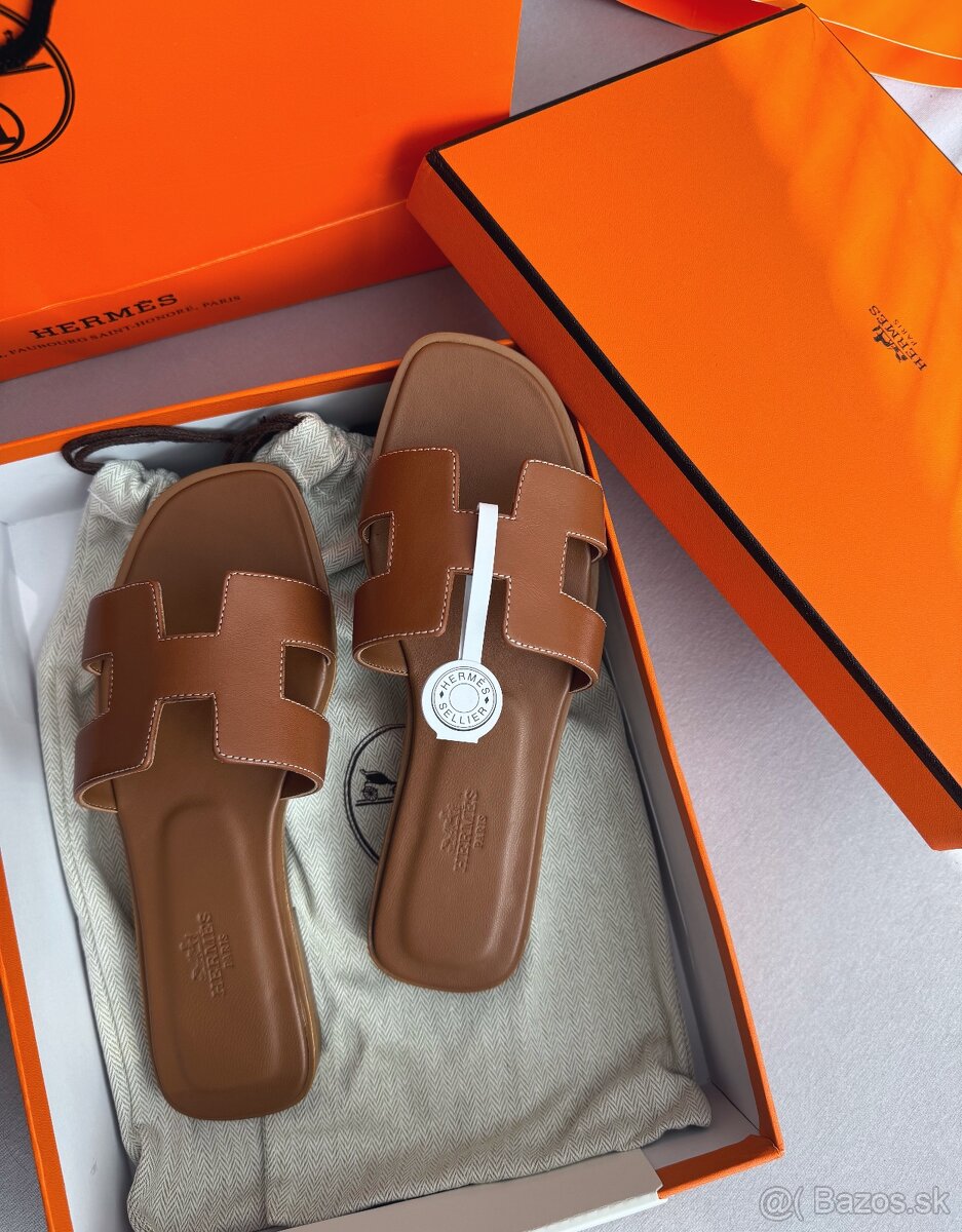 Hermes Oran leather sandal brown 36