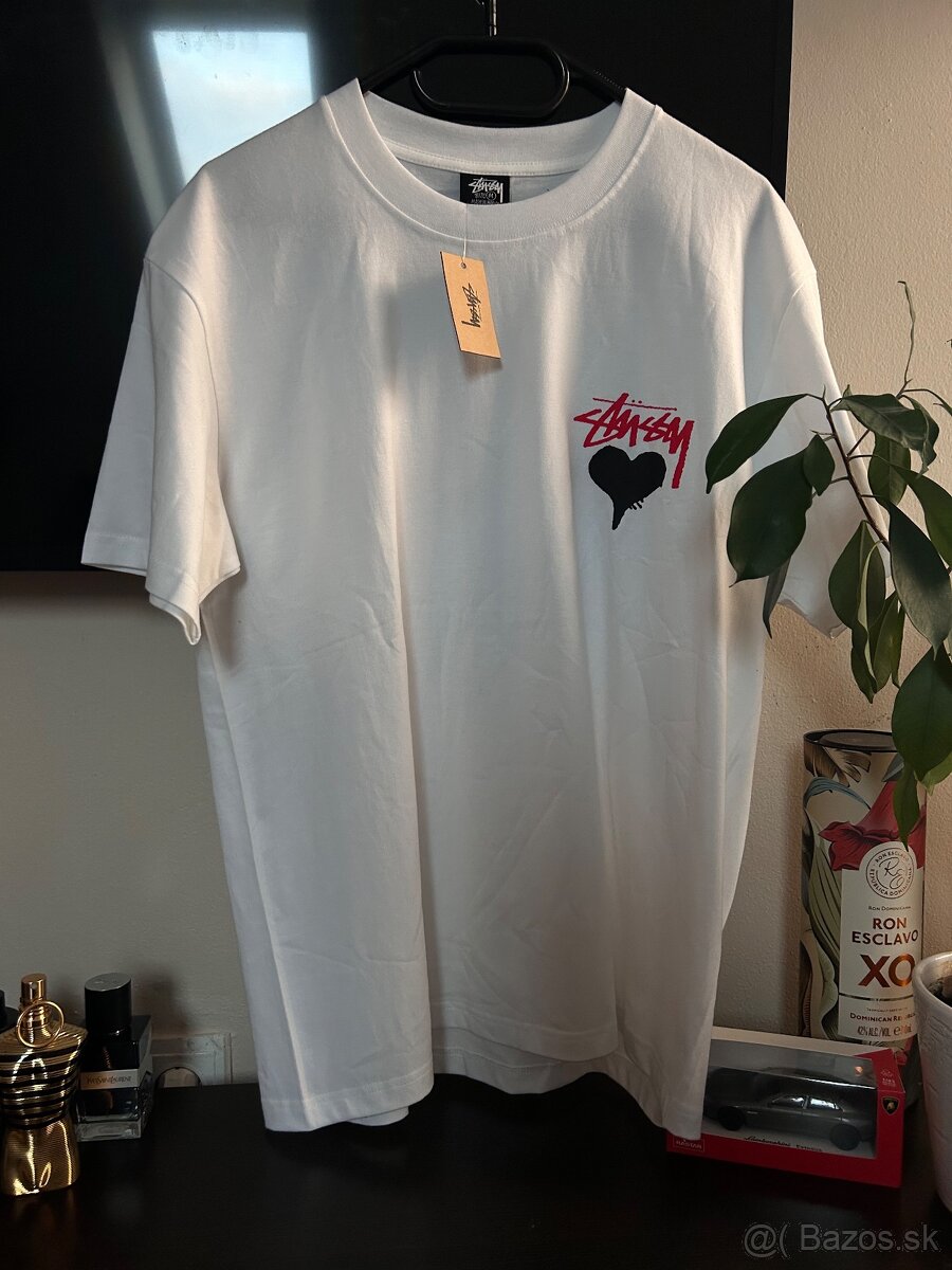 Stüssy heart tee