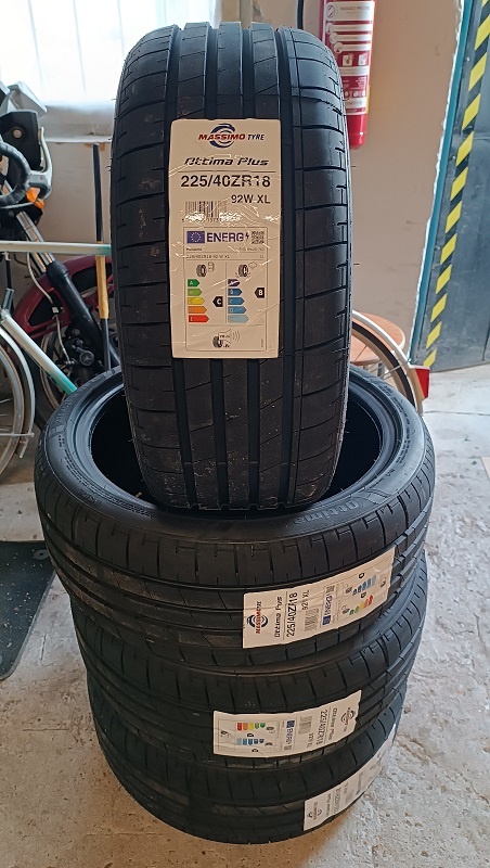 225/40 R18 92 W letné pneumatiky DOT 2025