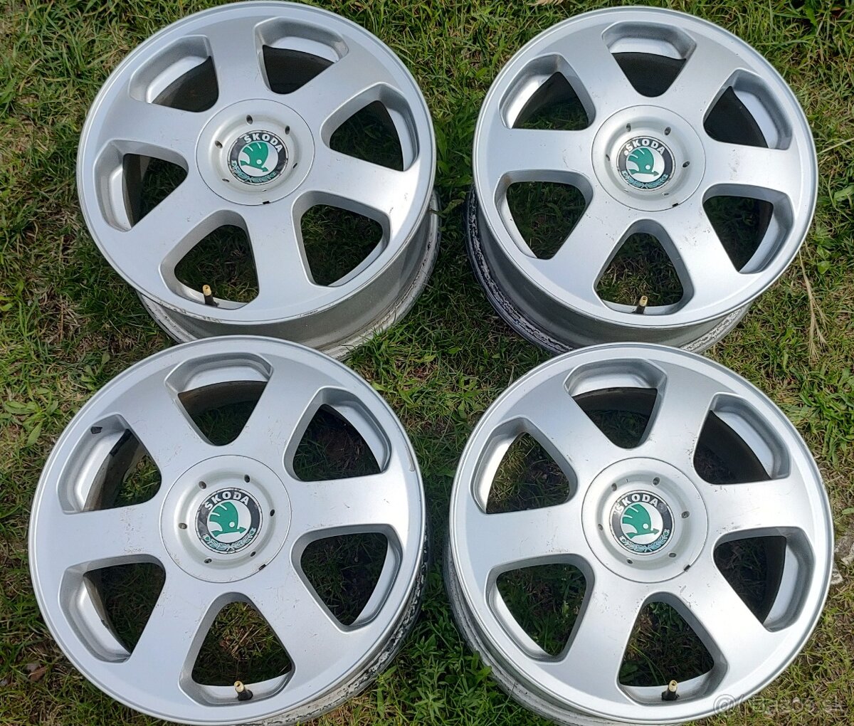 Alu kola Škoda 5x100 R15