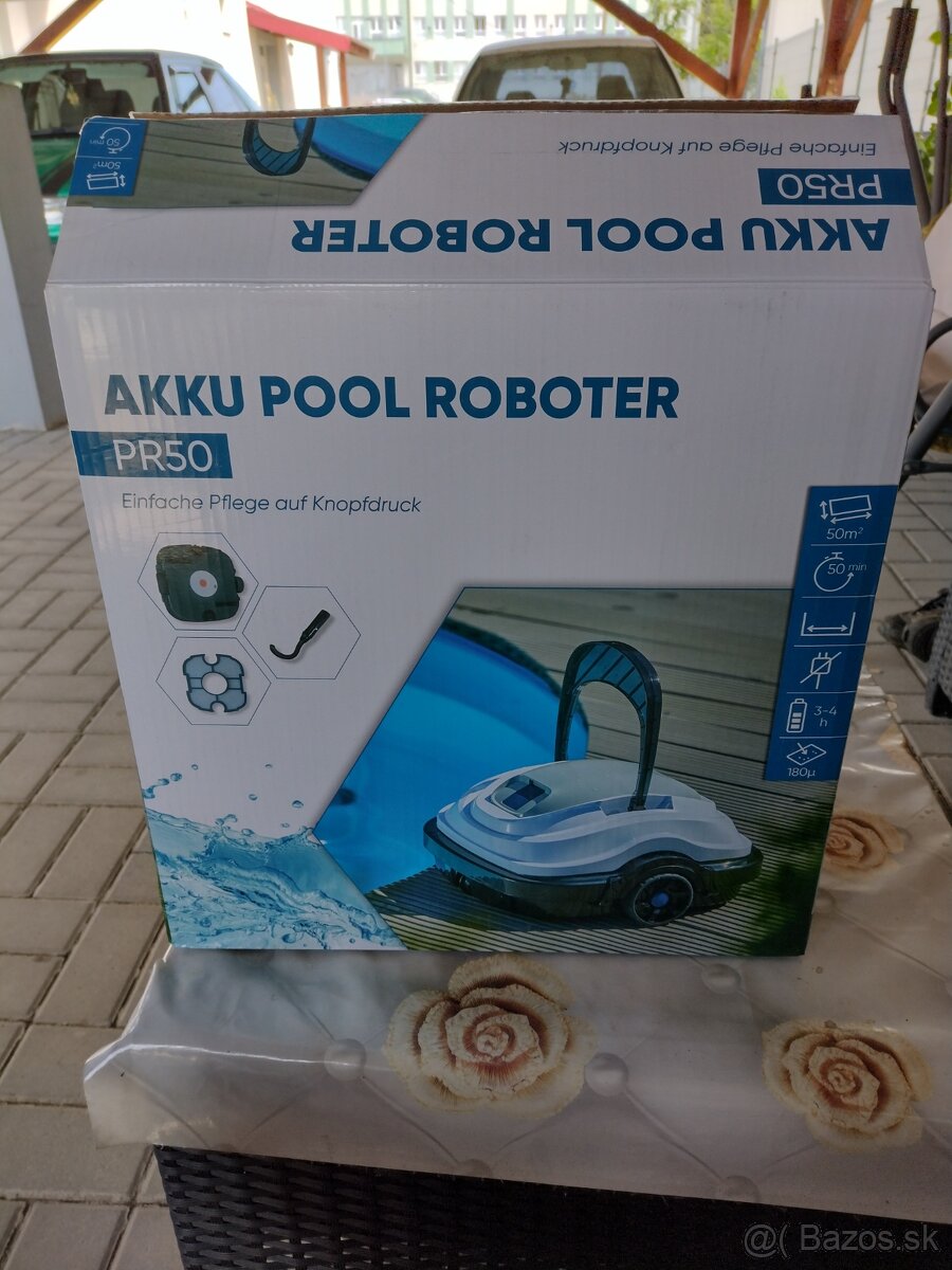 Predam bazenovy vysavac AKKU POOL ROBOTER