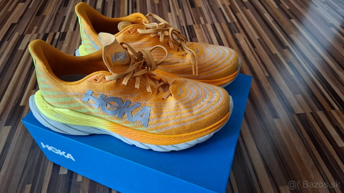 Predám Hoka One One, Mach 5, nové 45 1/3 veľ. Oranžové