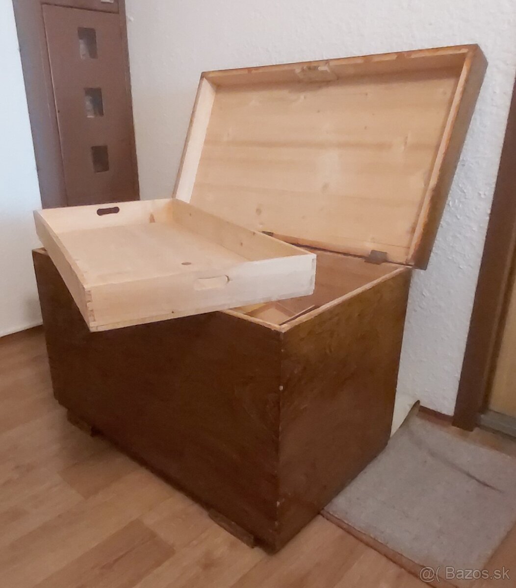 Drevenná truhlica