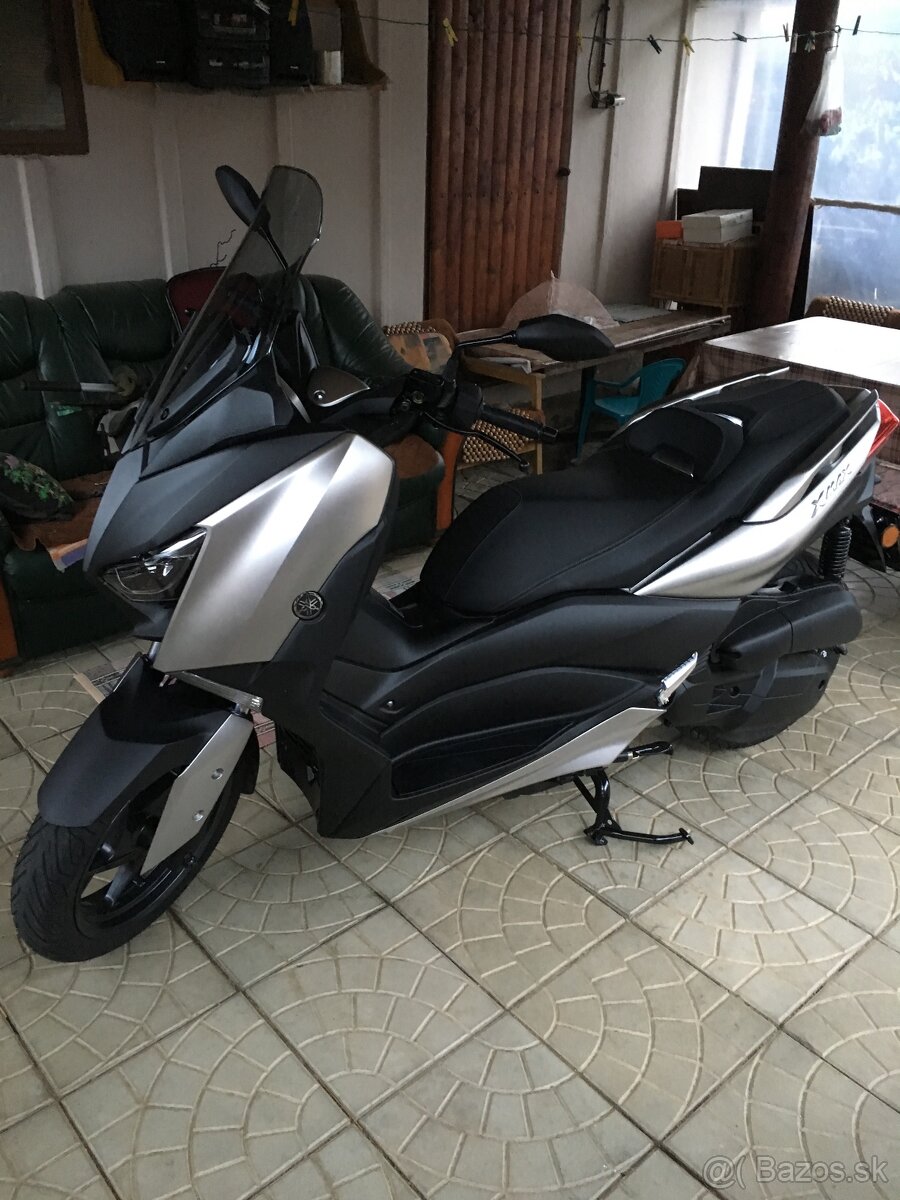 yamaha x-max 125