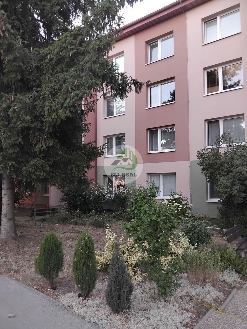 Na predaj: 3-izbový byt v Rožňave , Sídlisko Stred