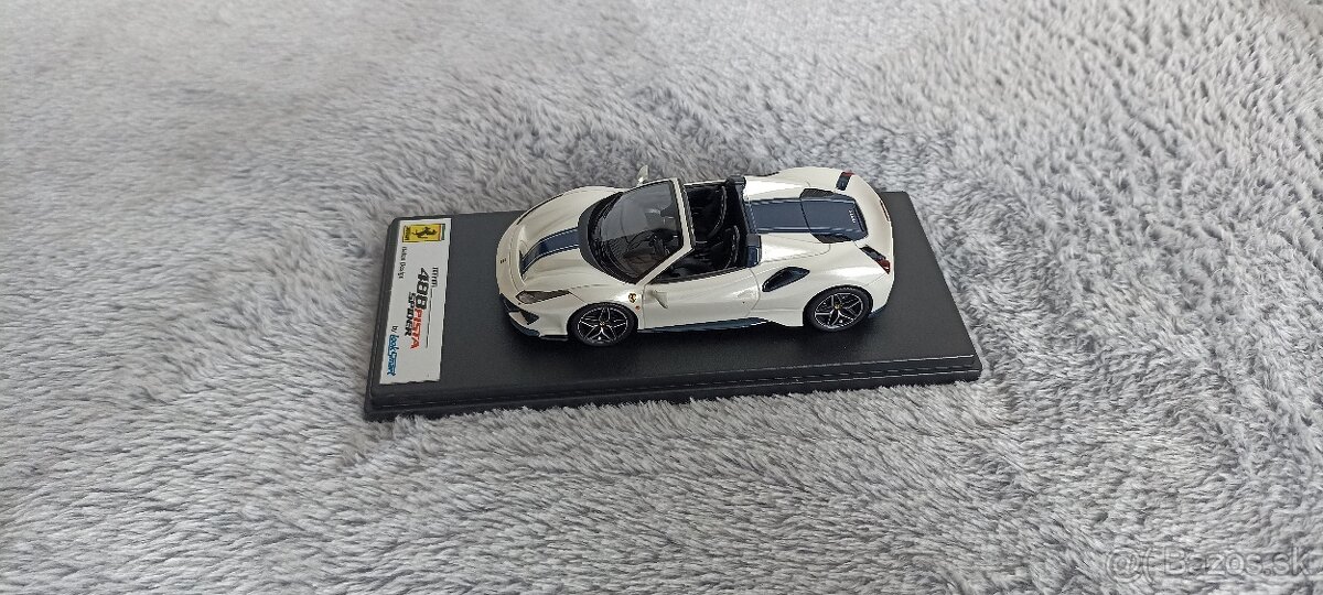 Predám model Ferrari 488 Pista Spider 1:43
