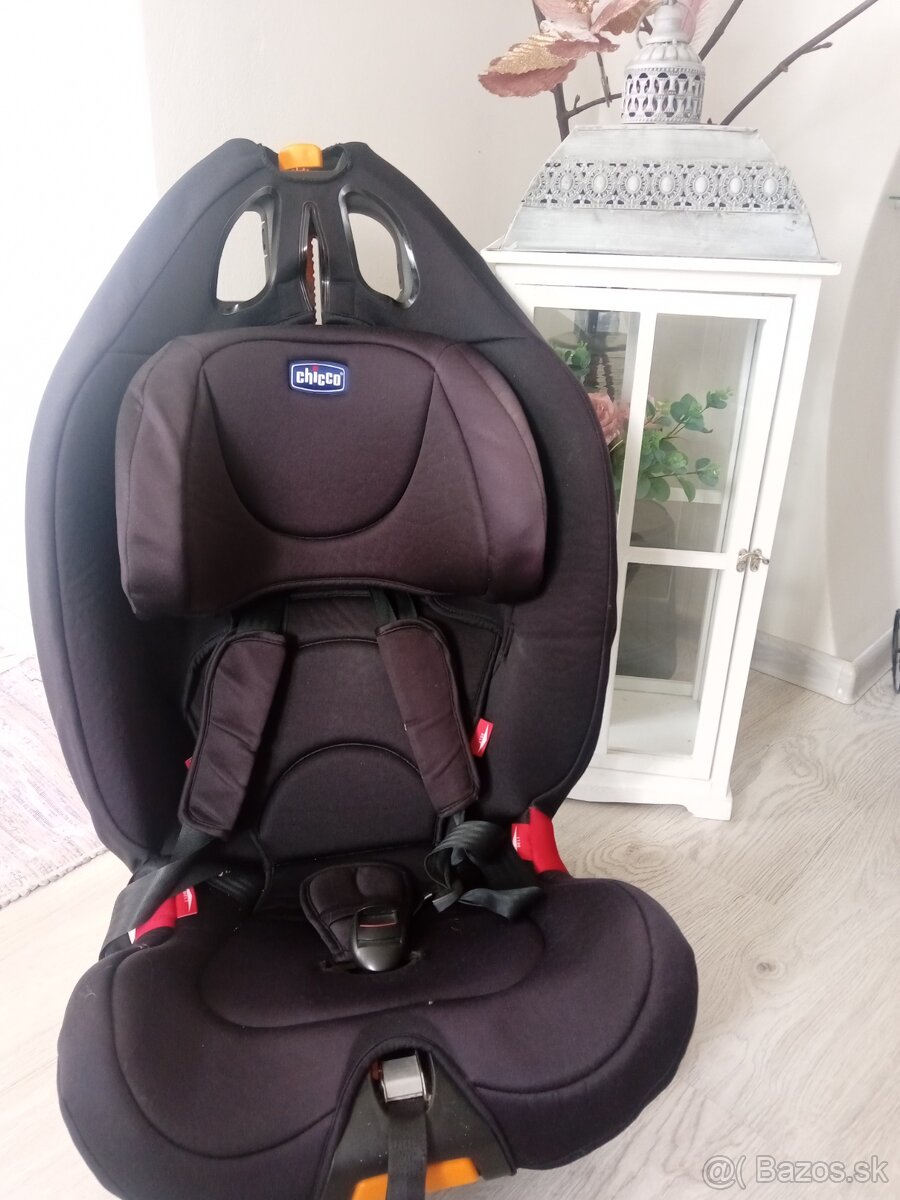 Autosedačka zn. Chicco
