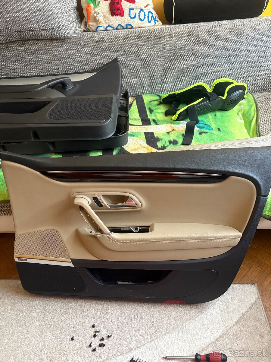 Dverove Tapacire VW CC