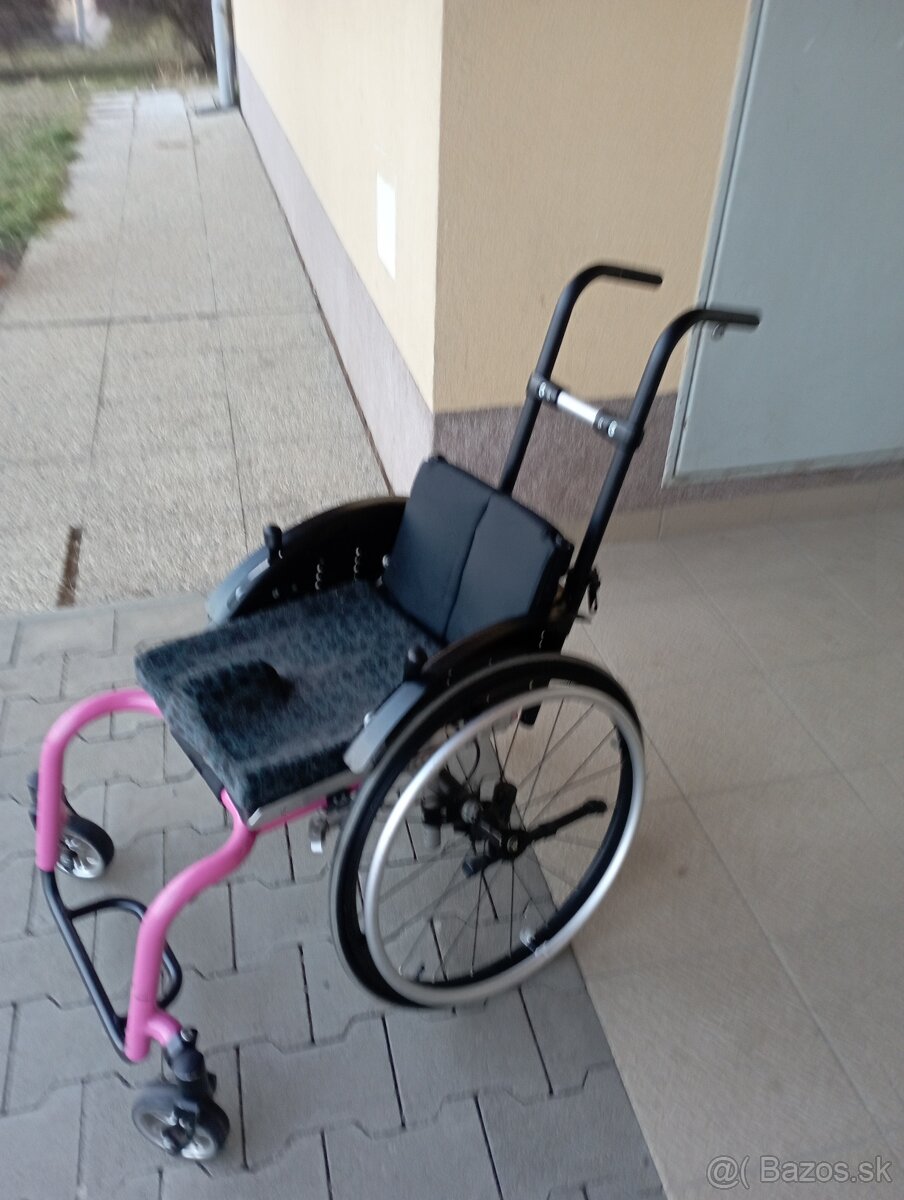 invalidný vozík