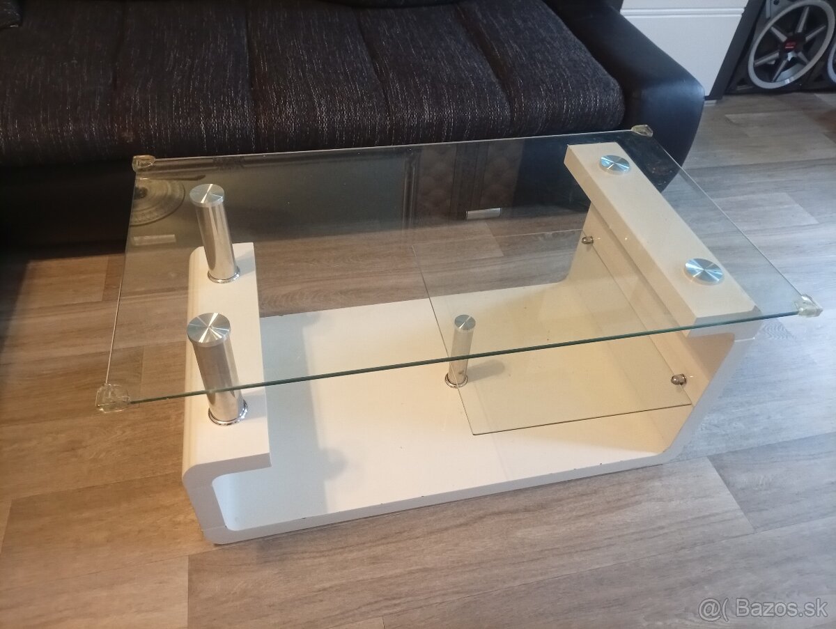 Konferenčný stolík