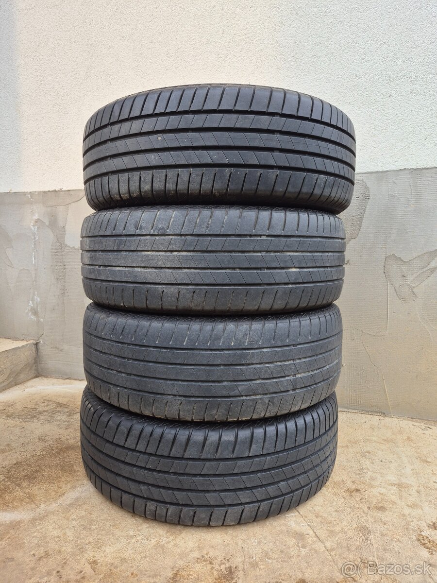 Predaj pneumatik značky Bridgestone 215/60 R16
