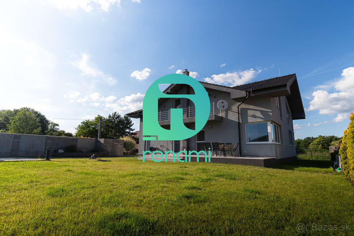 Priestranný 5 izb. Rodinný #Dom + #bazén a #garáž v Malých L
