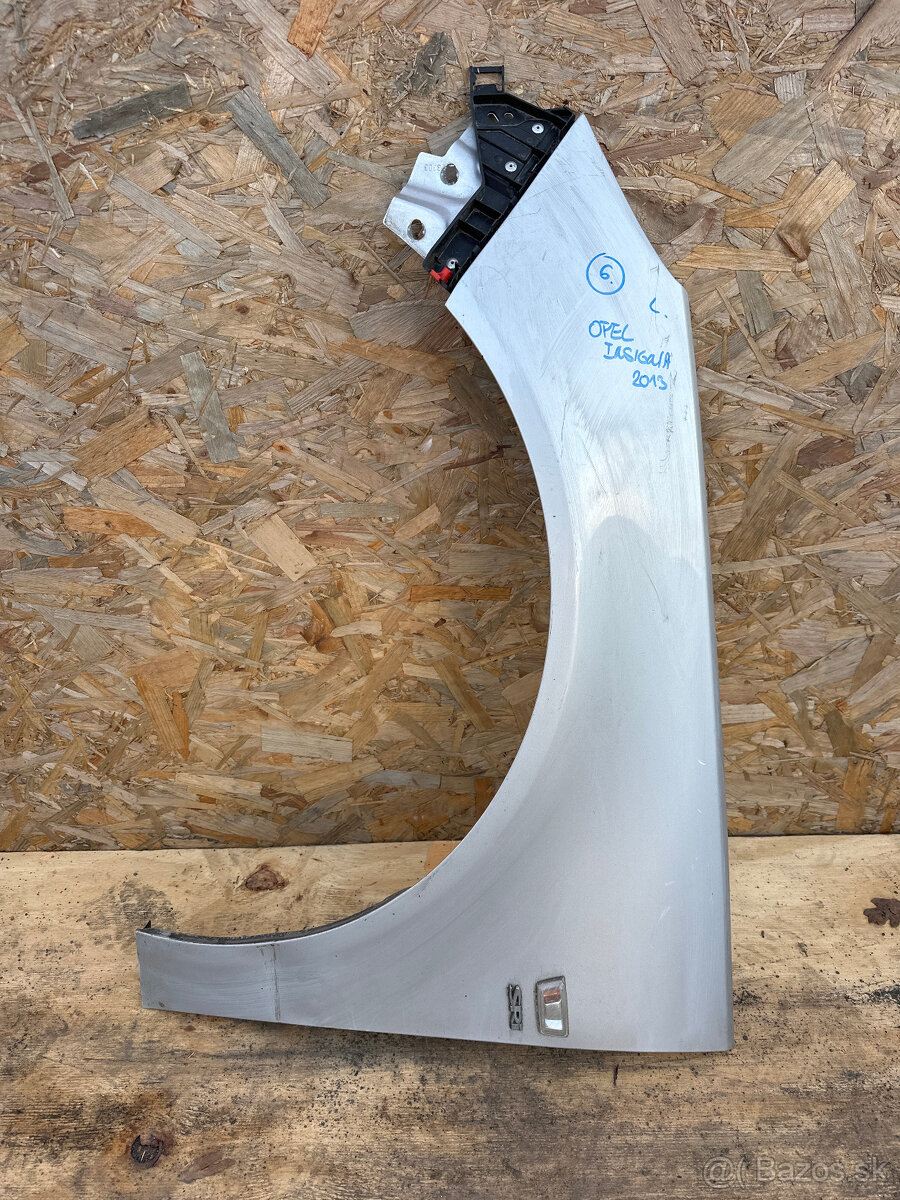 PRODÁM LEVÝ BLATNIK OPEL INSIGNIA 2013