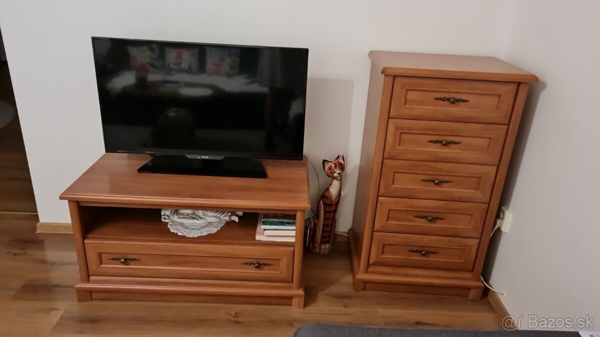 Obývacia stena drevená